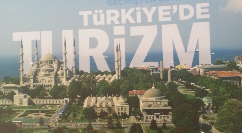 "Geçmişten Günümüze Türkiye’de Turizm" kitabı çıktı