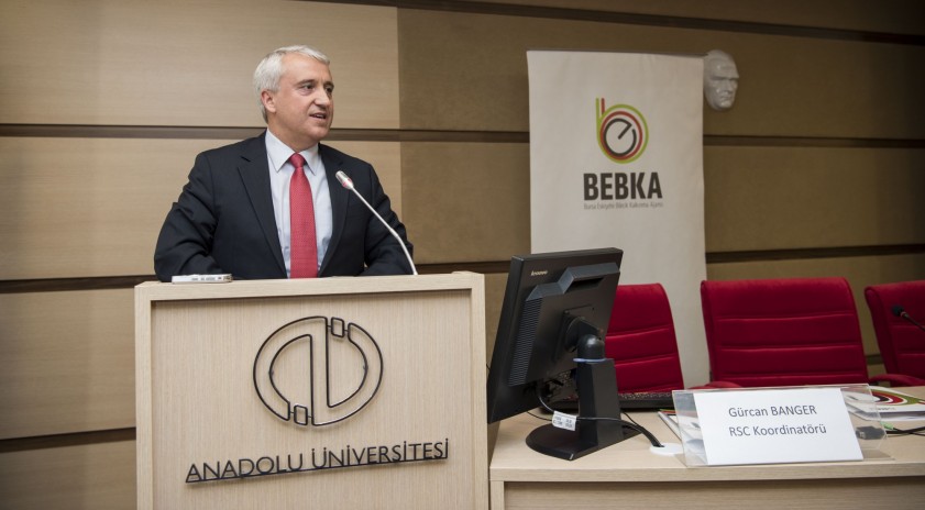 Anadolu Üniversitesi, üniversite-sektör iş birliğinde ülkemize katkı sağlamayı sürdürüyor