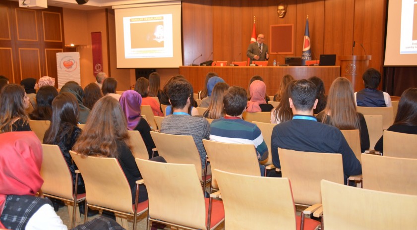 "Mesleki Gelişim Günleri" konferansı gerçekleştirildi