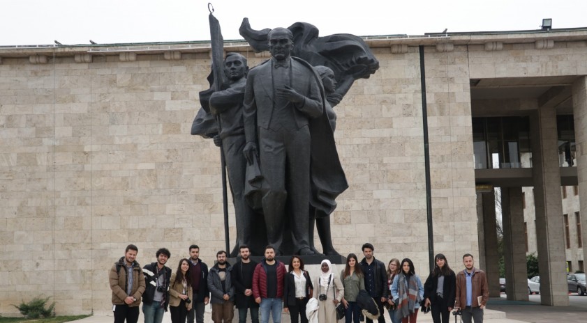 Geleceğin iletişimcileri ülke gündemine yön verenlerle bir araya geldi