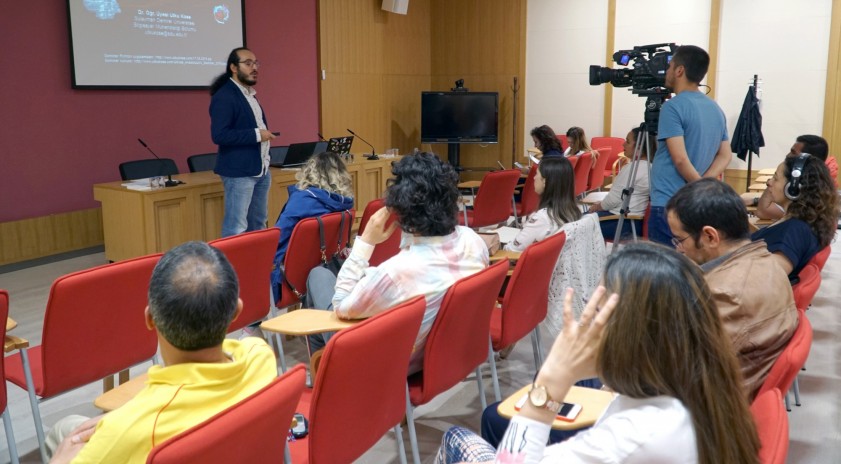 Anadolu Üniversitesi'nde "Yapay Zekâ" konuşuldu