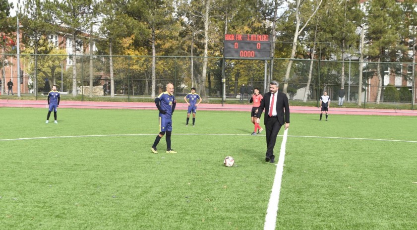 Öğrenci Futbol Turnuvası başladı