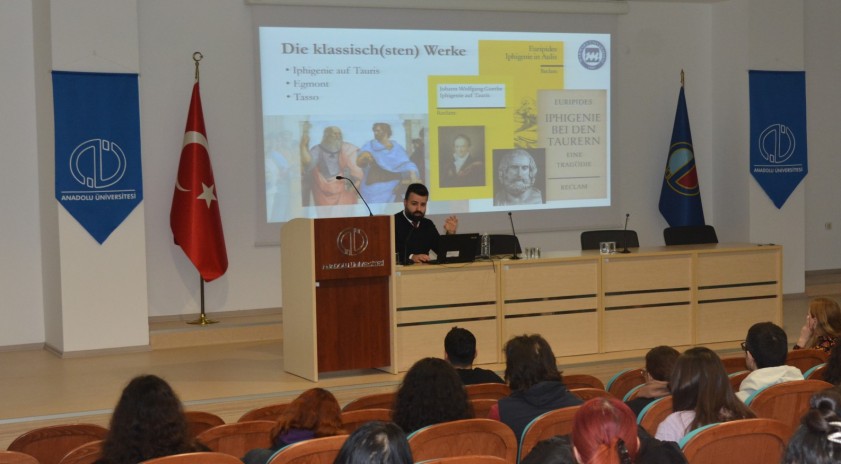 Eğitim Fakültesinde seminerler dizisi devam ediyor