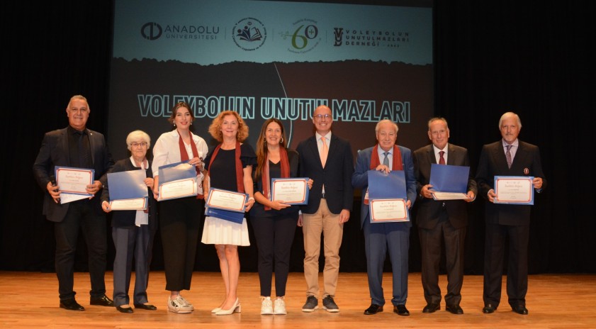 Anadolu Üniversitesinden “Voleybolun Unutulmazları” Konferansı