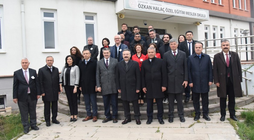 Rektör Adıgüzel “2 Nisan Dünya Otizm Farkındalık Günü” etkinliğine katıldı​