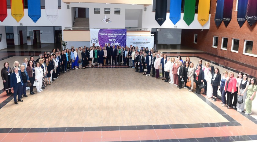 Anadolu Üniversitesi ev sahipliğinde “Muhtarın Yanında Muhtarlığın Yarınında” çalıştayı gerçekleştirildi