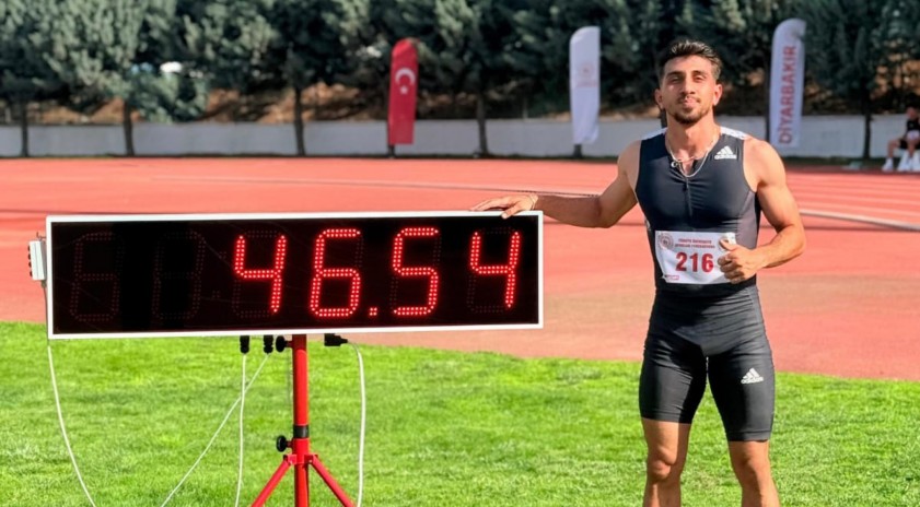 Anadolu Üniversitesi atletleri Türkiye Şampiyonasından madalyalarla döndü