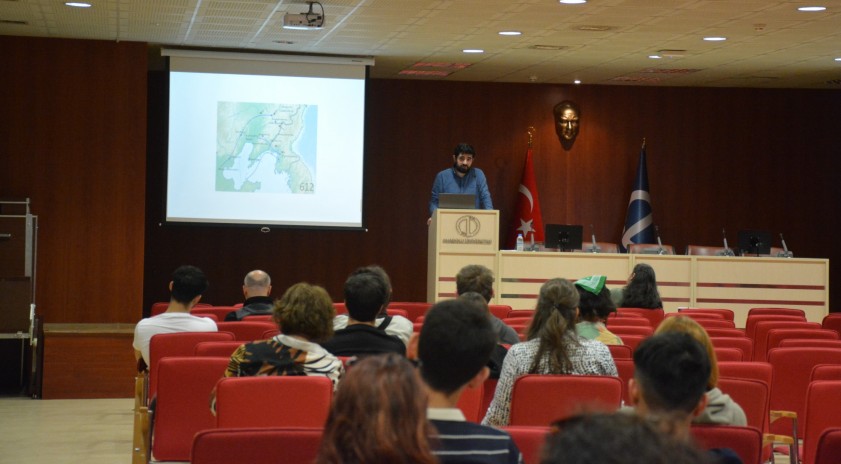 Anadolu Üniversitesinde “Uzakdoğu ve Türkler” semineri gerçekleştirildi