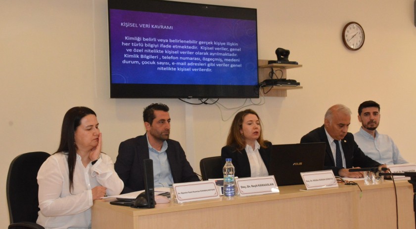 “Hukuk ve Ceza Yargılamasında Kişisel Verilerin Korunması” konulu konferans gerçekleştirildi
