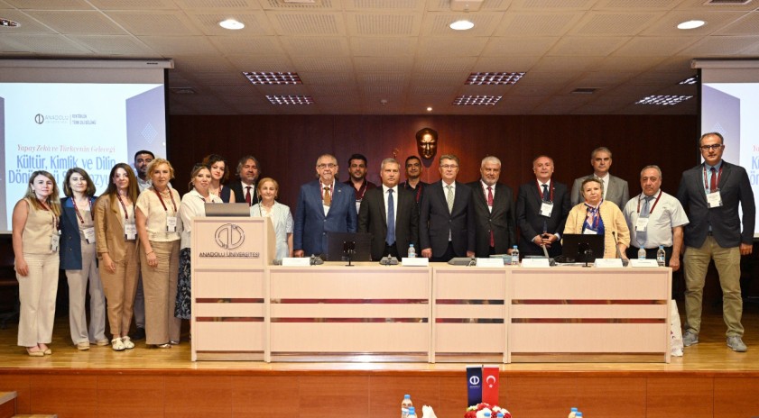 Anadolu Üniversitesi tarafından “Yapay Zekâ ve Türkçenin Geleceği: Kültür, Kimlik ve Dilin Dönüşümü Sempozyumu” gerçekleştirildi