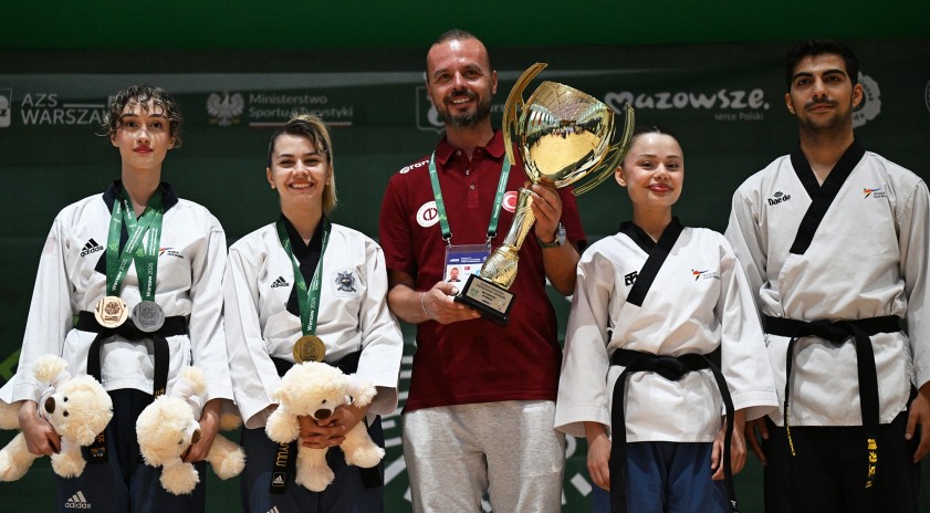 Anadolu Üniversitesi Taekwondo Takımı Avrupa’da zirvede