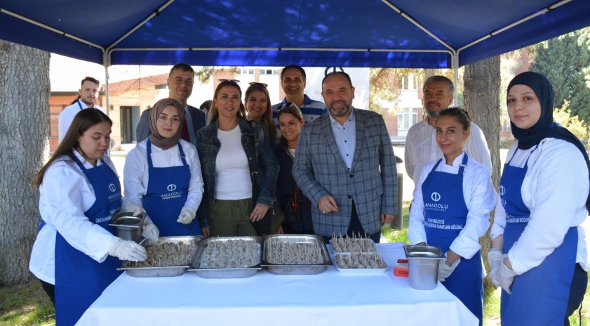 Anadolu Üniversitesi 2025–2026 Akademik Açılış ve Oryantasyon Etkinliği Gerçekleştirildi