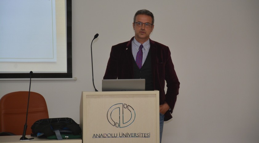 Eğitim Fakültesinde “Öğrenci Motivasyonu Arttırma Teknikleri” semineri  düzenlendi