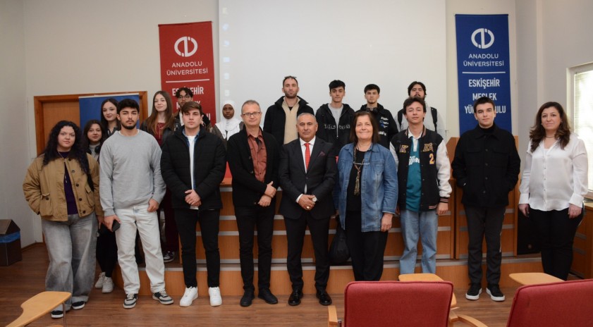 EMYO’da “Emlak Danışmanlığı Mesleği Hakkında Bilgilendirme” semineri gerçekleştirildi
