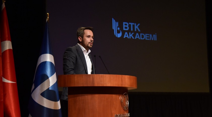 Anadolu’da “Yapay Zekâ ve Eğitim Konferansı” gerçekleştirildi