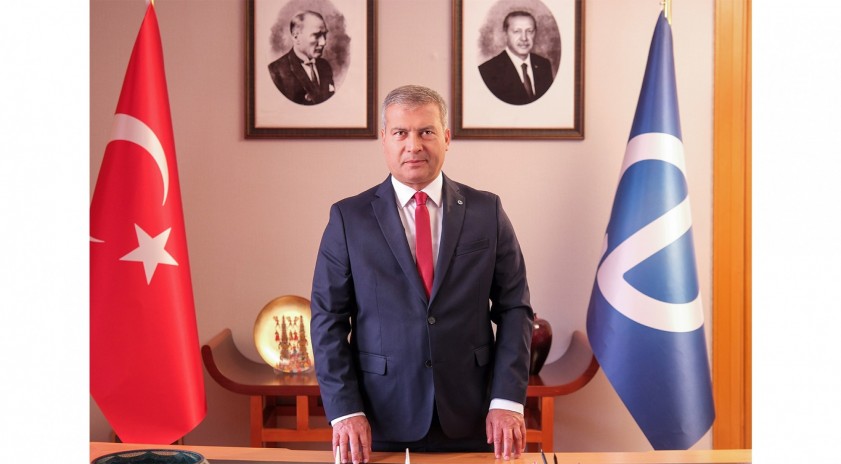 Rekt&ouml;r Adıg&uuml;zel&rsquo;in 15 Aralık D&uuml;nya T&uuml;rk Dili Ailesi G&uuml;n&uuml; mesajı 