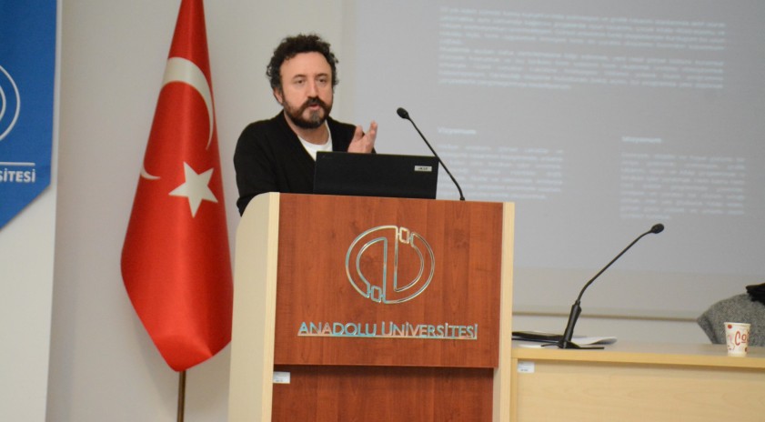 &ldquo;Oyun D&uuml;ş&uuml;ncesi: Deneyim ve Duygunun Tasarımı&rdquo; semineri ger&ccedil;ekleştirildi