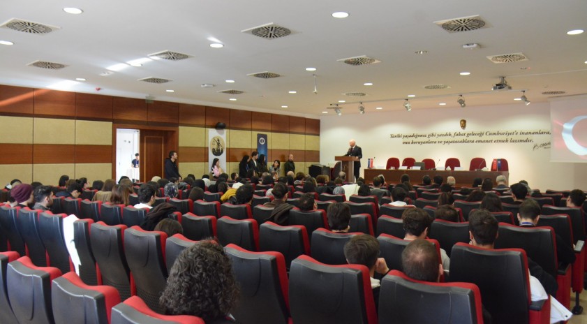 İİBF&rsquo;de &ldquo;T&uuml;rk Medeni Kanunu&rsquo;nun 99. Yılında Aile Hukuku&rdquo; konulu panel d&uuml;zenlendi