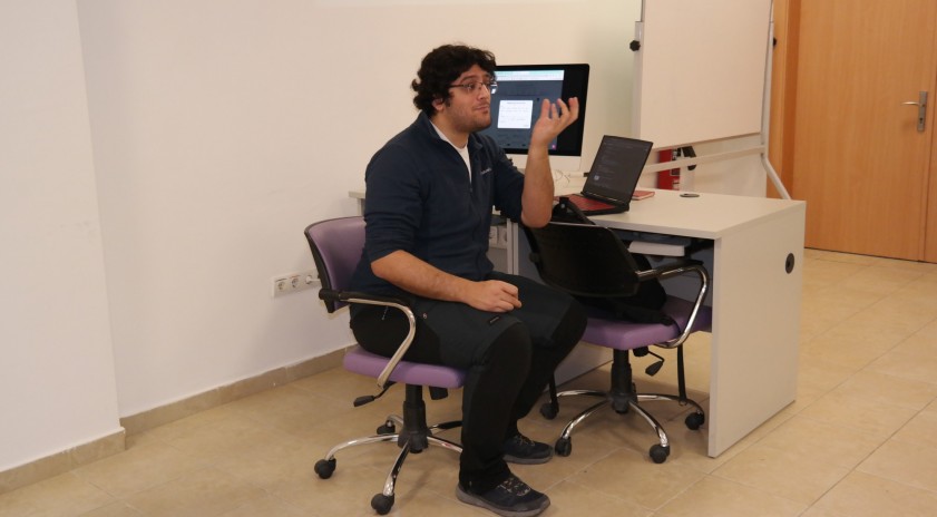 Anadolu &Uuml;niversitesi&rsquo;nde &ldquo;Doğru ve Etkili İstem Yazma&rdquo; at&ouml;lyesi ger&ccedil;ekleştirildi