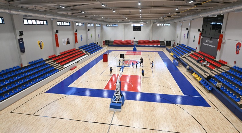 Anadolu &Uuml;niversitesi spor altyapısıyla sağlıklı kamp&uuml;s vizyonunu s&uuml;rd&uuml;r&uuml;yor