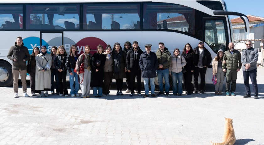 Sanat Tarihi &ouml;ğrencileri k&uuml;lt&uuml;rel mirası yerinde inceledi