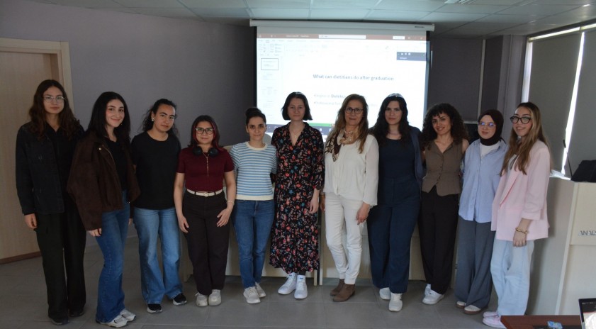 Uluslararası diyetisyenlik deneyimi &ouml;ğrencilerle paylaşıldı