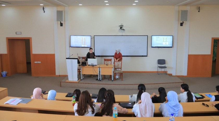 Anadolu &Uuml;niversitesi T&uuml;rk Dili ve K&uuml;lt&uuml;r&uuml; Programı Orta Asya&rsquo;da yoğun ilgi g&ouml;rd&uuml;