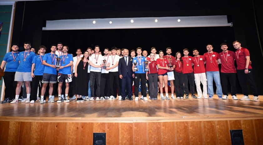 2026 Anadolu &Uuml;niversitesi Spor &Ouml;d&uuml;lleri sahiplerini buldu
